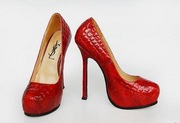 Продам новые туфли YSL