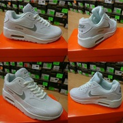 Оригинальные кроссовки Nike,  New Balance,  Adidas,  Puma,  Converse